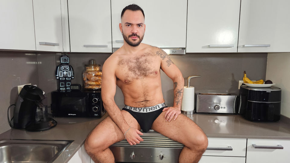 Introducing Charlie Ferreira