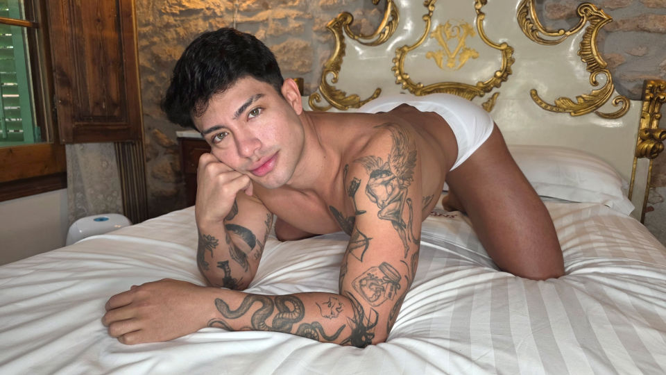 Interviewing Colombian Alessandro