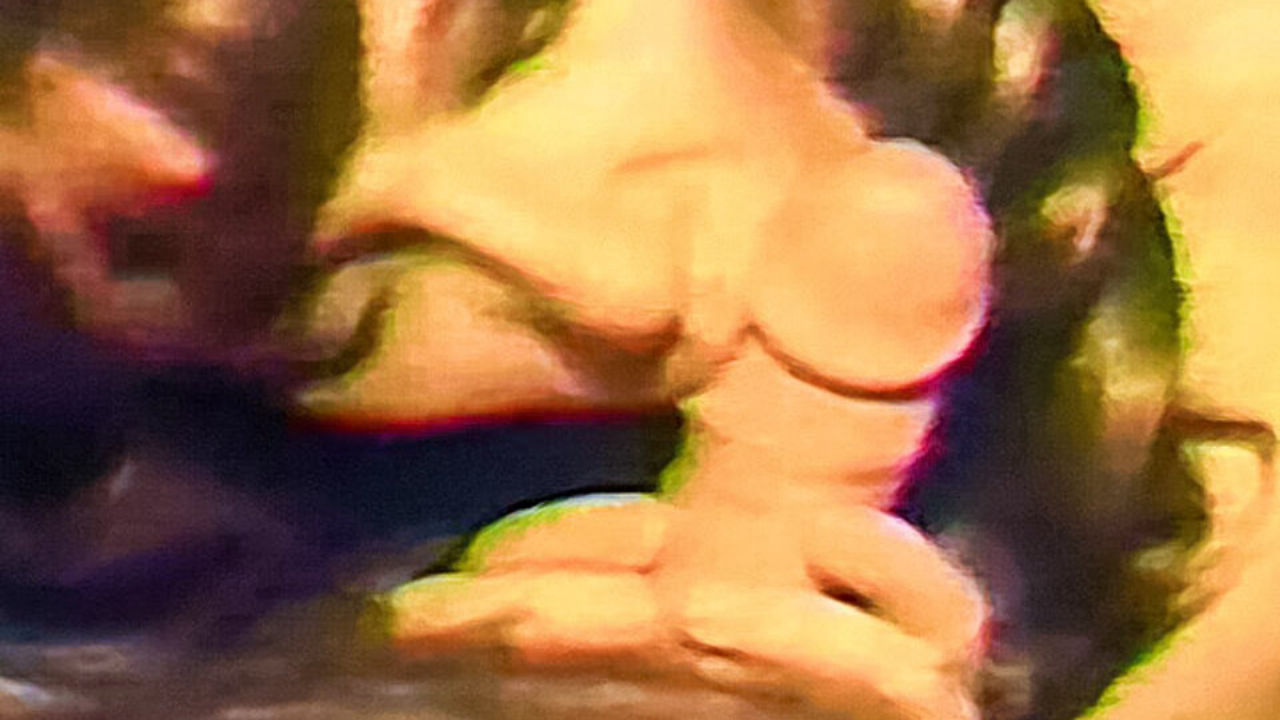 She Knows Hot To Work A Cock