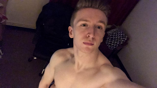 Sporty Boy Cums For You