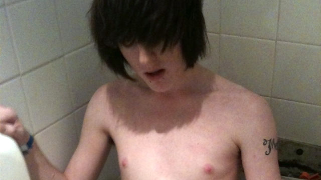 Alexander Wanking In The Mens Room