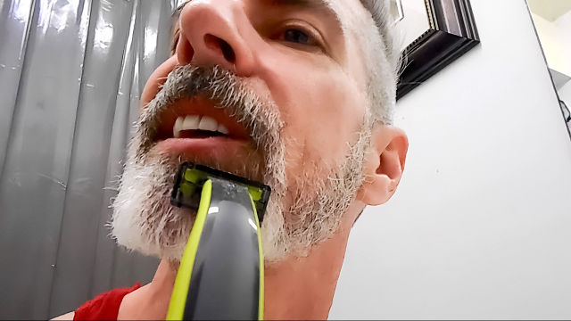 Teaching You to Shave - DADDY GIANT 8
