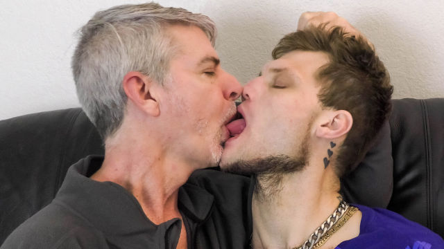Hot Gay Kissing 43