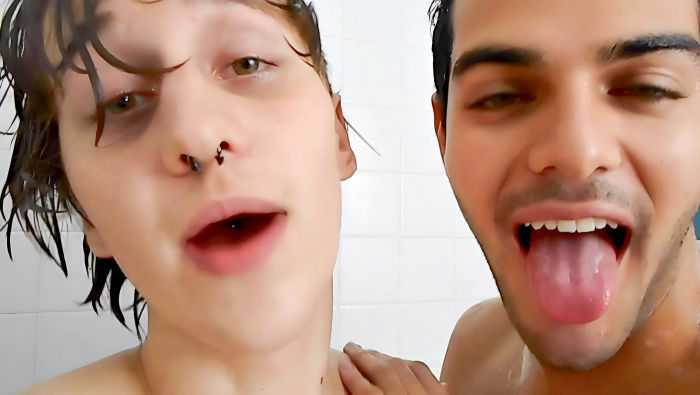 Sebastian Cums & Elis Ataxxx