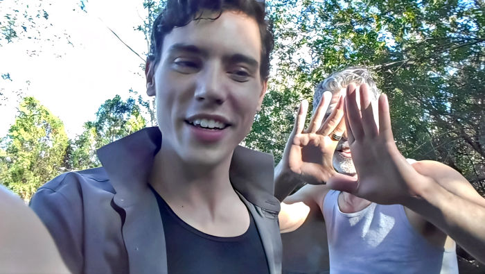 Aiden Valentine, Richard Lennox