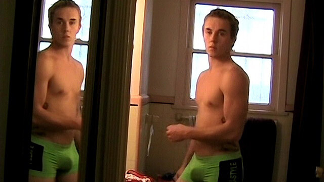 Kelly Cooper - Hidden Undie Cam!